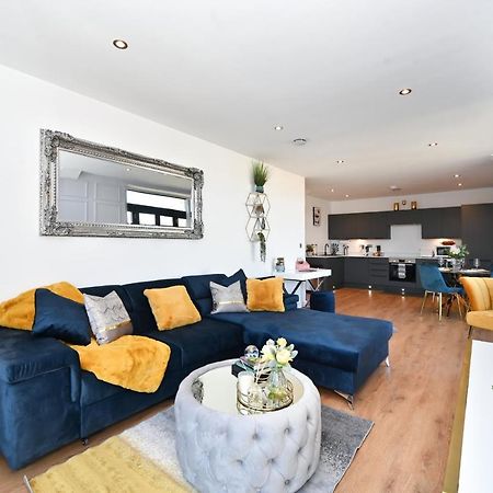 Spacious Designer 2Br Executive Apt, Near Beach & Marina, Central Location Ramsgate Exterior photo